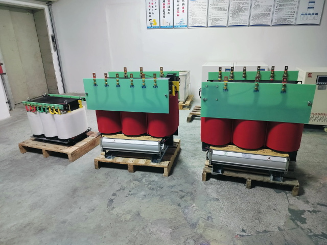 新蔡KS11-1000KVA矿用变压器